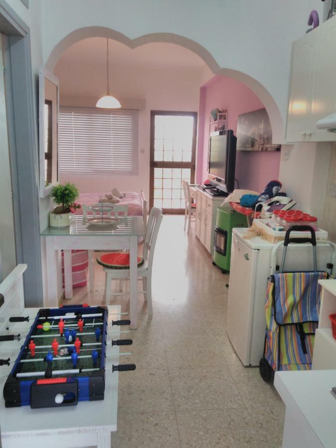 Paphos Yiota'S Cute Studio מראה חיצוני תמונה
